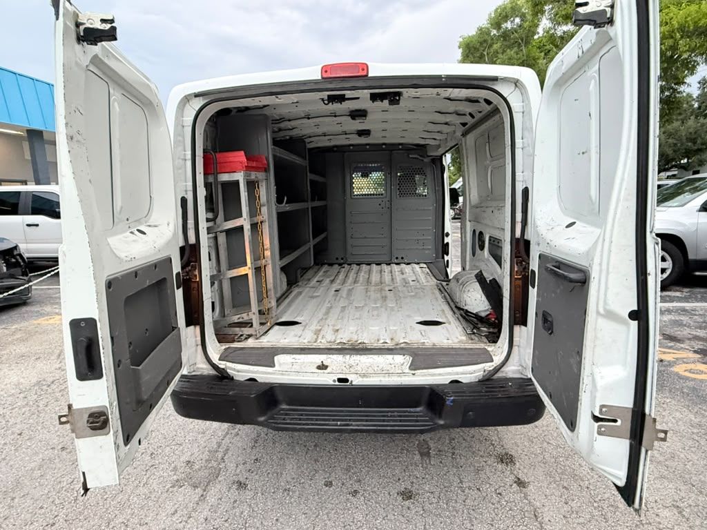 2017 Nissan NV Cargo SV - Photo 7