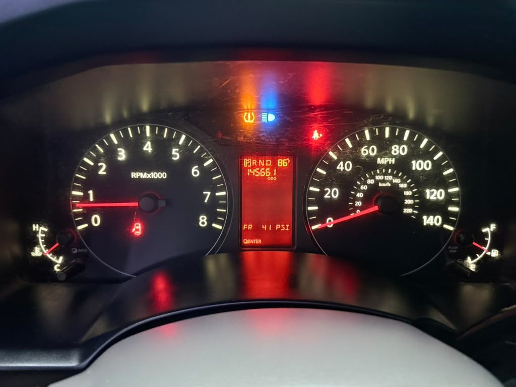 2017 Nissan NV Cargo SV - Photo 10